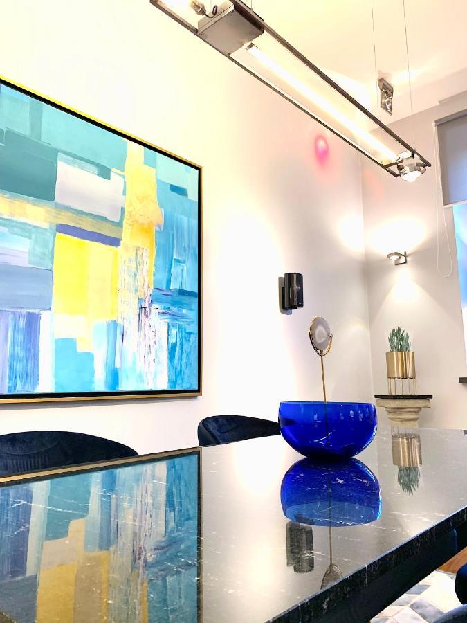 Luxury Suites & Apartments Mondrian Market Square II Varşova Dış mekan fotoğraf